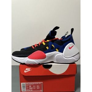 Nike Huarache E.D.G.E. TXT Black/Solar Red/White Size 12 Men AO1697-003